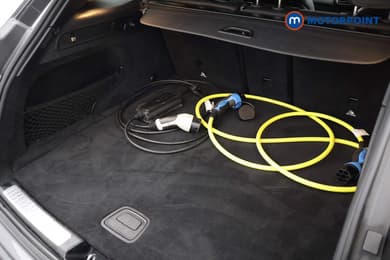 Mercedes-Benz EQC Amg Line Automatic Electric SUV - Stock Number (1688103) - 26th supplementary image
