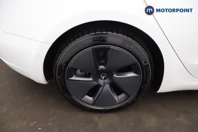 Tesla Model 3 Standard Plus Automatic Electric Saloon - Stock Number (1688138) - 3rd supplementary image
