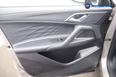 Mg Motor Uk HS Trophy Automatic Petrol-Electric Hybrid SUV - Stock Number (1688804) - 31st supplementary image
