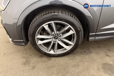 Audi Q3 Black Edition Automatic Petrol SUV - Stock Number (1689980) - 2nd supplementary image