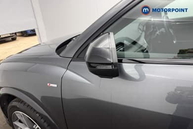 Audi Q3 Black Edition Automatic Petrol SUV - Stock Number (1689980) - 4th supplementary image