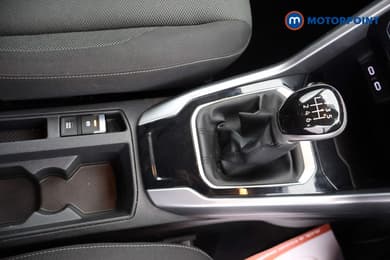 Volkswagen T-Roc Life Manual Petrol SUV - Stock Number (1652211) - 11th supplementary image