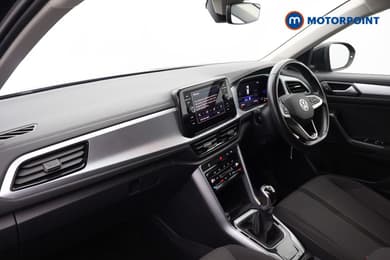 Volkswagen T-Roc Life Manual Petrol SUV - Stock Number (1652211) - 21st supplementary image