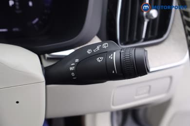 Volvo Xc60 Plus Automatic Petrol SUV - Stock Number (1679142) - 7th supplementary image