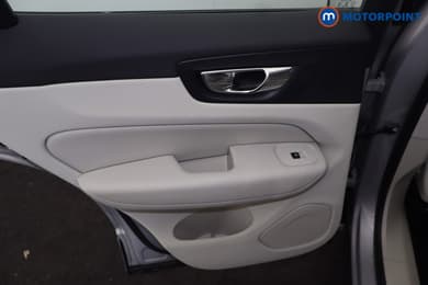 Volvo Xc60 Plus Automatic Petrol SUV - Stock Number (1679142) - 29th supplementary image