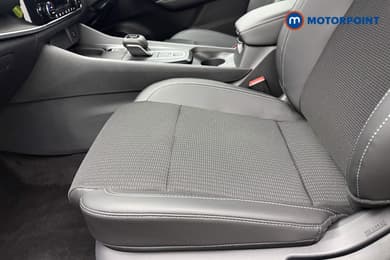 Nissan Qashqai N-Connecta Automatic Petrol SUV - Stock Number (1683512) - 4th supplementary image
