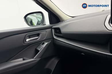 Nissan Qashqai N-Connecta Automatic Petrol SUV - Stock Number (1683512) - 26th supplementary image