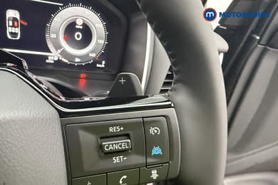 Nissan Qashqai N-Connecta Automatic Petrol SUV - Stock Number (1683512) - 34th supplementary image