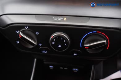 Hyundai I20 Black Line Manual Petrol Hatchback - Stock Number (1684701) - 9th supplementary image