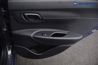 Hyundai I20 Black Line Manual Petrol Hatchback - Stock Number (1684701) - 30th supplementary image
