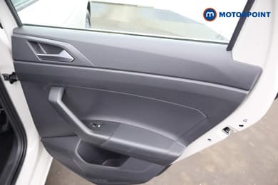 Volkswagen Polo Life Manual Petrol Hatchback - Stock Number (1686811) - 16th supplementary image
