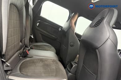 Mini Countryman Cooper Sport Manual Petrol SUV - Stock Number (1687704) - 9th supplementary image