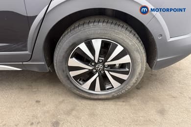 Volkswagen Taigo Life Manual Petrol SUV - Stock Number (1688870) - 13th supplementary image