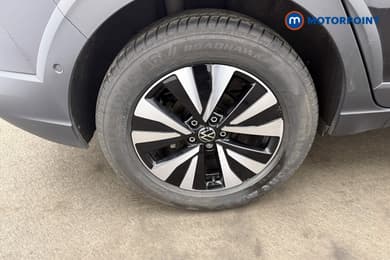Volkswagen Taigo Life Manual Petrol SUV - Stock Number (1688870) - 19th supplementary image