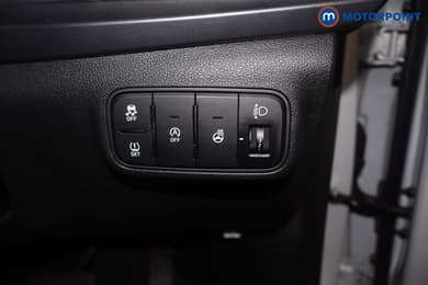 Hyundai I20 Tech Line Automatic Petrol Hatchback - Stock Number (1689371) - 7th supplementary image
