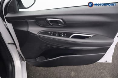 Hyundai I20 Tech Line Automatic Petrol Hatchback - Stock Number (1689371) - 29th supplementary image