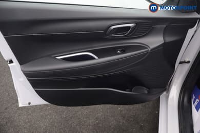 Hyundai I20 Tech Line Automatic Petrol Hatchback - Stock Number (1689371) - 37th supplementary image