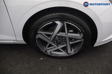 Hyundai I20 Tech Line Automatic Petrol Hatchback - Stock Number (1689371) - 40th supplementary image