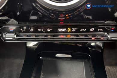 Mercedes-Benz A Class Amg Line Automatic Petrol Hatchback - Stock Number (1678004) - 17th supplementary image