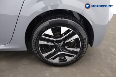 Peugeot 208 Allure Manual Petrol Hatchback - Stock Number (1680452) - 2nd supplementary image