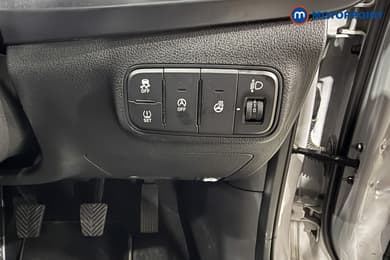 Hyundai I20 Black Line Manual Petrol Hatchback - Stock Number (1683283) - 17th supplementary image