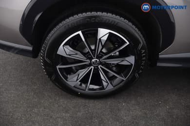 Mg Motor Uk HS Trophy Automatic Petrol-Electric Hybrid SUV - Stock Number (1683405) - 25th supplementary image