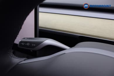 Tesla Model Y Long Range Automatic Electric SUV - Stock Number (1686612) - 8th supplementary image