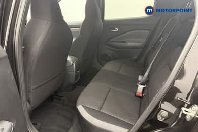 Nissan Juke N-Connecta Automatic Petrol SUV - Stock Number (1688089) - 5th supplementary image