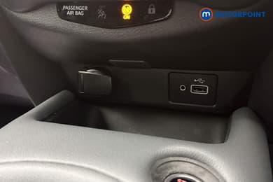 Nissan Juke N-Connecta Automatic Petrol SUV - Stock Number (1688089) - 15th supplementary image