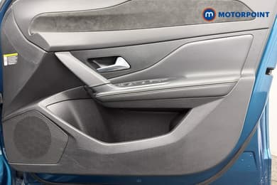 Peugeot 308 GT Automatic Petrol Hatchback - Stock Number (1688818) - 17th supplementary image