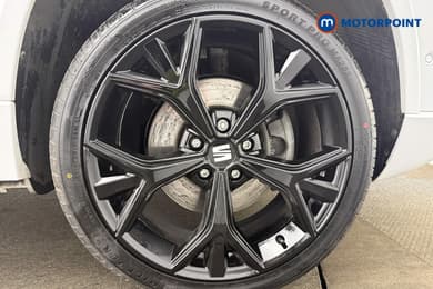 Seat Ateca Fr Black Edition Automatic Petrol SUV - Stock Number (1689978) - 11th supplementary image