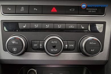 Seat Ateca Fr Black Edition Automatic Petrol SUV - Stock Number (1689978) - 16th supplementary image