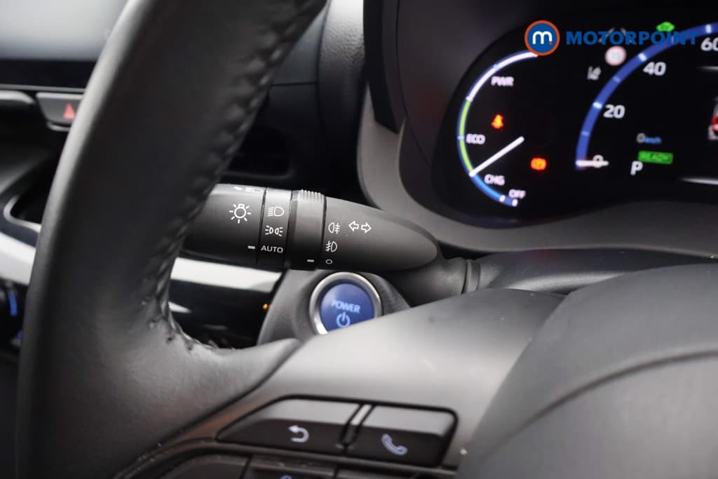 Toyota Yaris Cross Design Automatic Petrol-Electric Hybrid Estate - Stock Number (1680849) - 8th supplementary image
