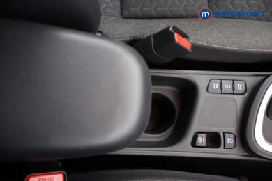 Toyota Yaris Cross Design Automatic Petrol-Electric Hybrid Estate - Stock Number (1680849) - 15th supplementary image