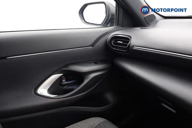 Toyota Yaris Cross Design Automatic Petrol-Electric Hybrid Estate - Stock Number (1680849) - 16th supplementary image