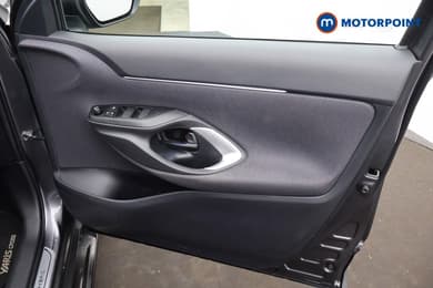 Toyota Yaris Cross Design Automatic Petrol-Electric Hybrid Estate - Stock Number (1680849) - 20th supplementary image