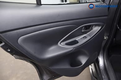 Toyota Yaris Cross Design Automatic Petrol-Electric Hybrid Estate - Stock Number (1680849) - 27th supplementary image
