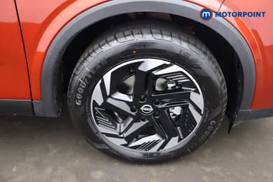 Nissan Qashqai N-Connecta Manual Petrol SUV - Stock Number (1683492) - 4th supplementary image
