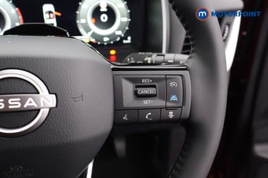 Nissan Qashqai N-Connecta Manual Petrol SUV - Stock Number (1683492) - 7th supplementary image