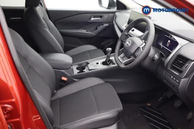 Nissan Qashqai N-Connecta Manual Petrol SUV - Stock Number (1683492) - 22nd supplementary image