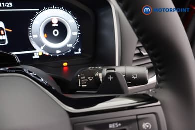 Nissan Qashqai N-Connecta Automatic Petrol SUV - Stock Number (1683495) - 9th supplementary image