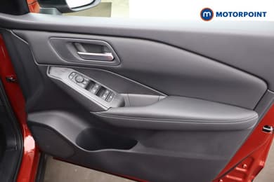 Nissan Qashqai N-Connecta Automatic Petrol SUV - Stock Number (1683495) - 19th supplementary image