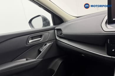 Nissan Qashqai N-Connecta Automatic Petrol SUV - Stock Number (1683508) - 34th supplementary image