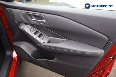 Nissan Qashqai N-Connecta Automatic Petrol SUV - Stock Number (1683564) - 19th supplementary image
