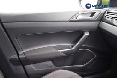 Volkswagen Taigo Life Manual Petrol SUV - Stock Number (1688871) - 16th supplementary image