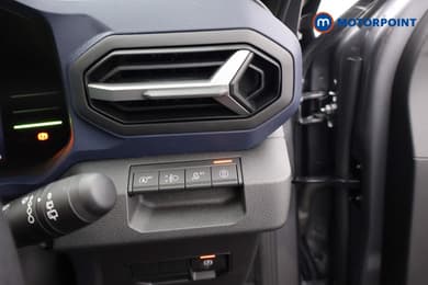 Dacia Duster Journey Manual Petrol SUV - Stock Number (1690034) - 7th supplementary image