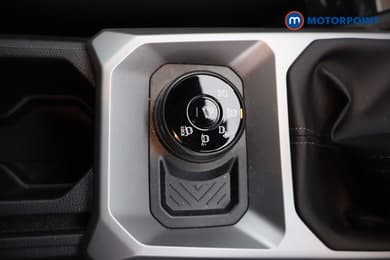 Dacia Duster Journey Manual Petrol SUV - Stock Number (1690034) - 10th supplementary image
