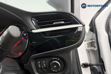 Vauxhall Corsa Design Manual Petrol Hatchback - Stock Number (1690082) - 23rd supplementary image