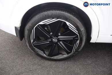 Nissan Qashqai N-Design Manual Petrol SUV - Stock Number (1690137) - 42nd supplementary image