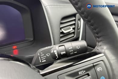 Nissan Qashqai Premiere Edition Manual Petrol SUV - Stock Number (1691473) - 5th supplementary image